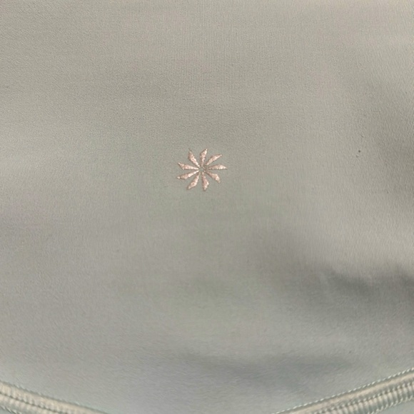 Athleta Saturation Stash Mesh pastel Green Tight - Picture 4 of 5